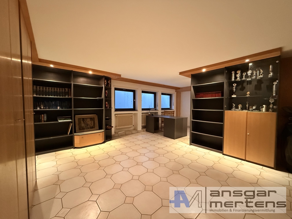 Büro- / Hobbykeller