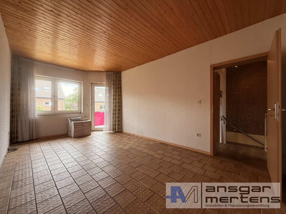 Elternschlafzimmer mit Balkonzugang