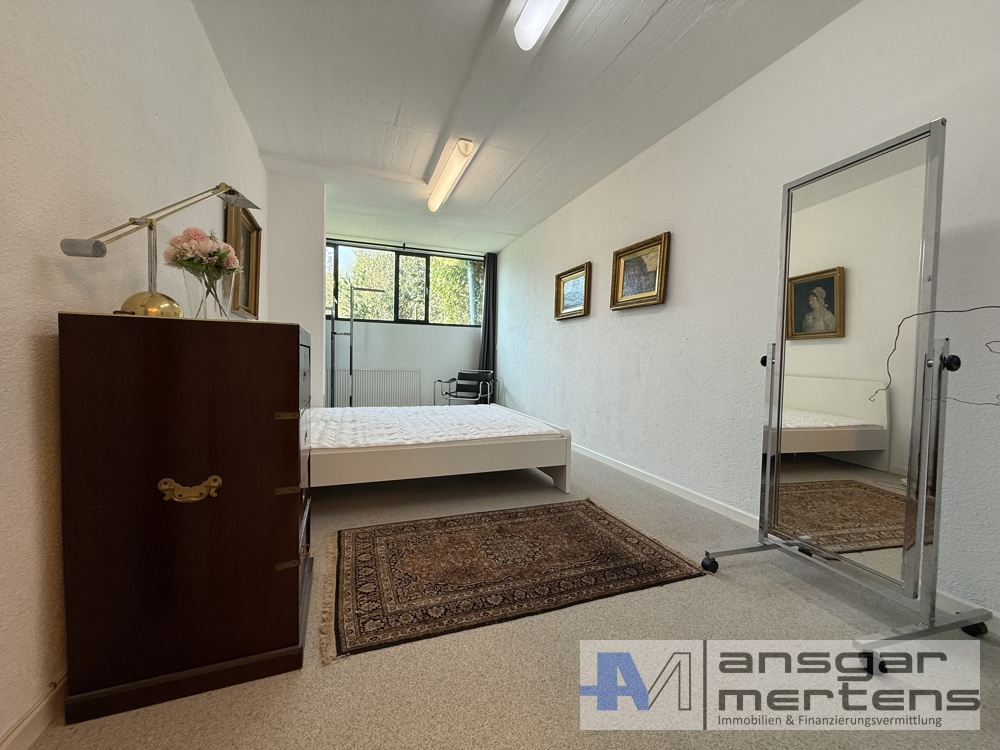 Schlafzimmer II