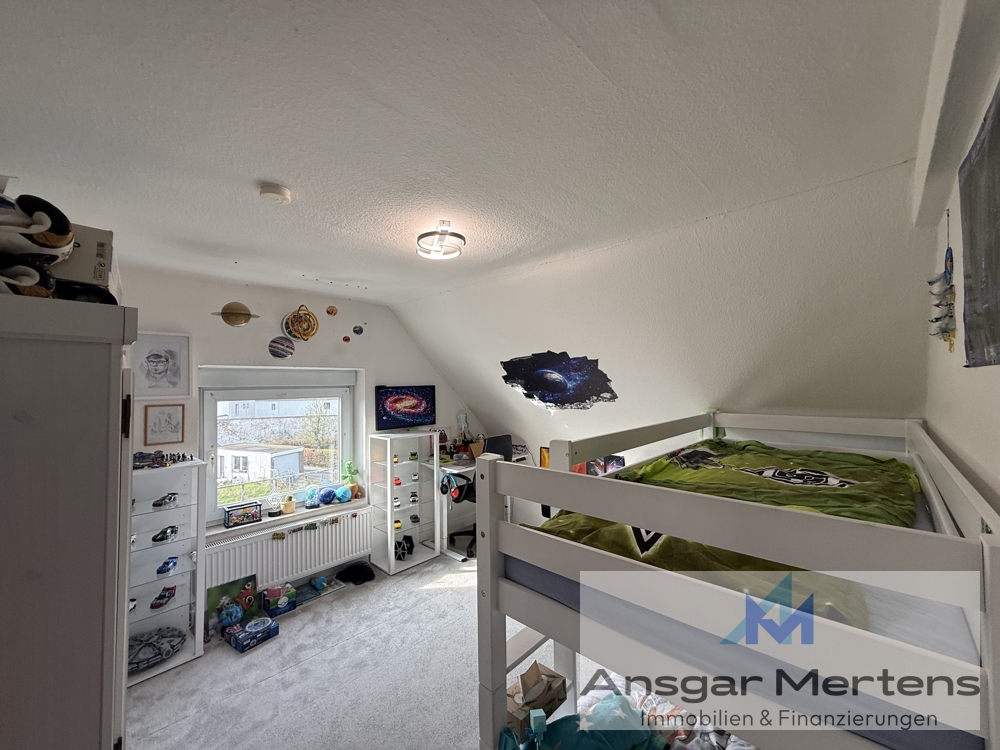 Kind Dachgeschoss
