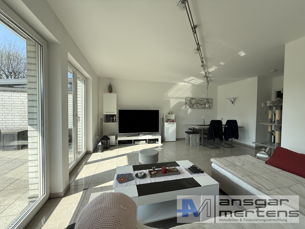 Wohn- und Esszimmer