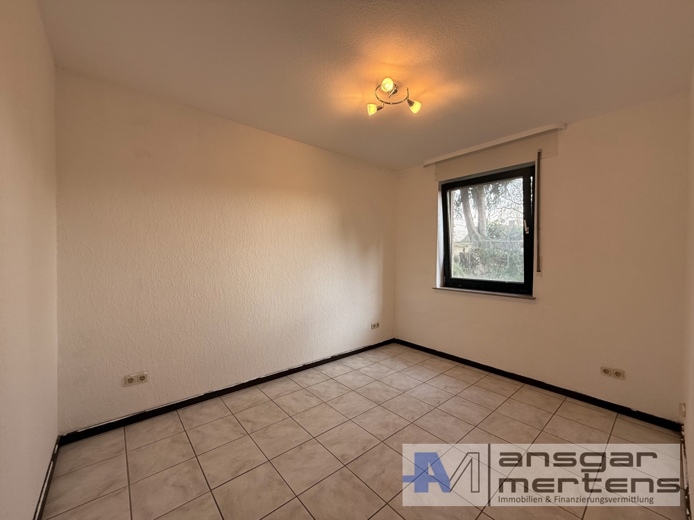 Zimmer Souterrain