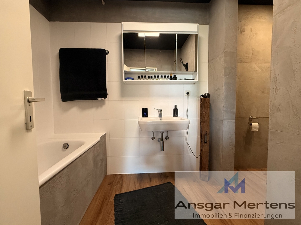 Badezimmer 1. Obergeschoss