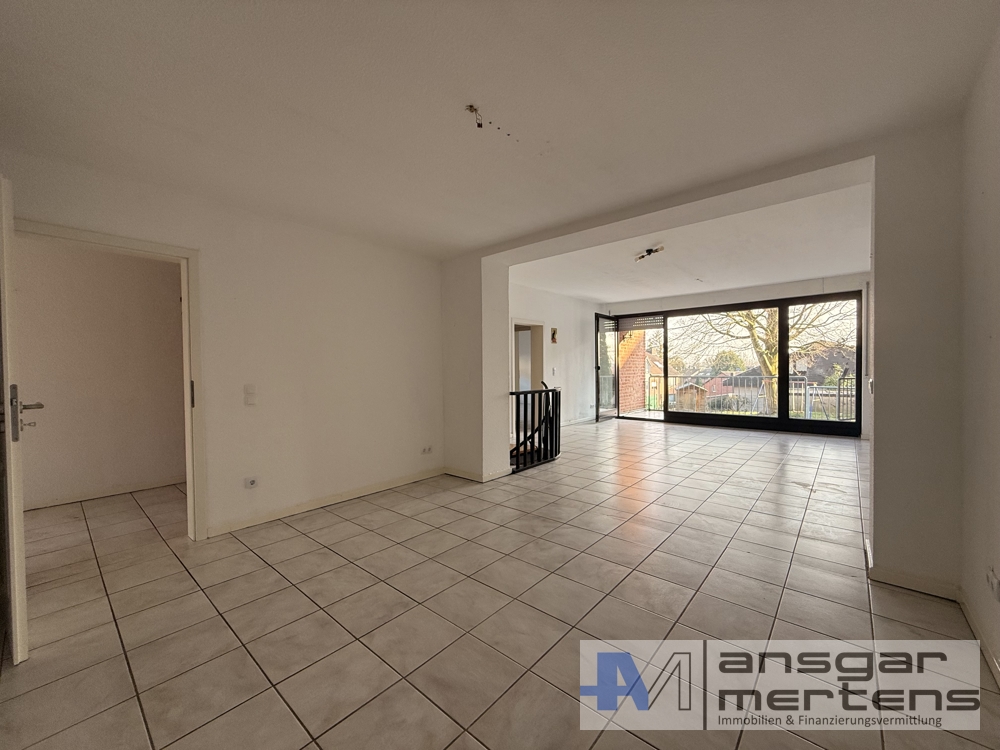 Blick in das Wohn- und Esszimmer